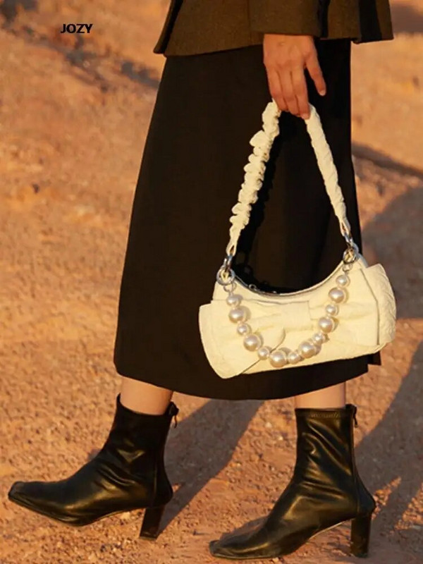 2023 m. Nauji vasaros lanko perlų grandinėlės pečių krepšiai moterims Prabangios dizainerio laisvalaikio Crossbody mielos mados universalios rankinės vakarėlis
