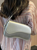 Nove visokokvalitetne jednobojne ležerne modne, luksuzne dizajnerske torbe preko ramena, klasične vintage ženske torbe, ljeto 2023.