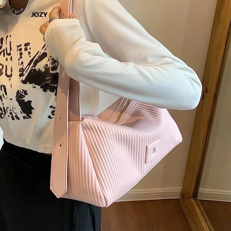 Za žene Ljeto Ležerne Jednostavne torbe na rame Luksuzne dizajnerske modne preko ramena 2023 Nove svestrane kožne torbice Ženske torbice