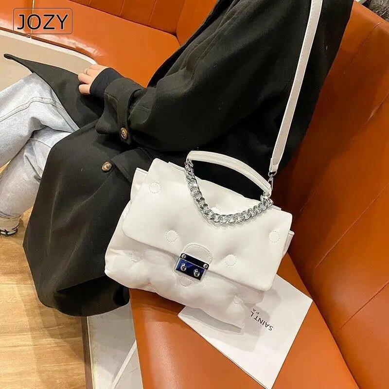 Mazas ķēdes zīmola dizainers, mīkstas stepētas PU ādas krustveida somas sievietēm 2023. gada vienkāršas rokassomas, plecu sānu somas greznas rokassomas