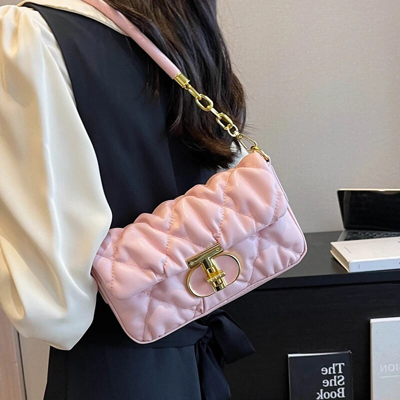 Moterims Vasaros laisvalaikio prabangos dizainerių naujos mažos pečių krepšiai 2023 m. klasikinės mados universalūs skersiniai krepšiai PU odinės piniginės