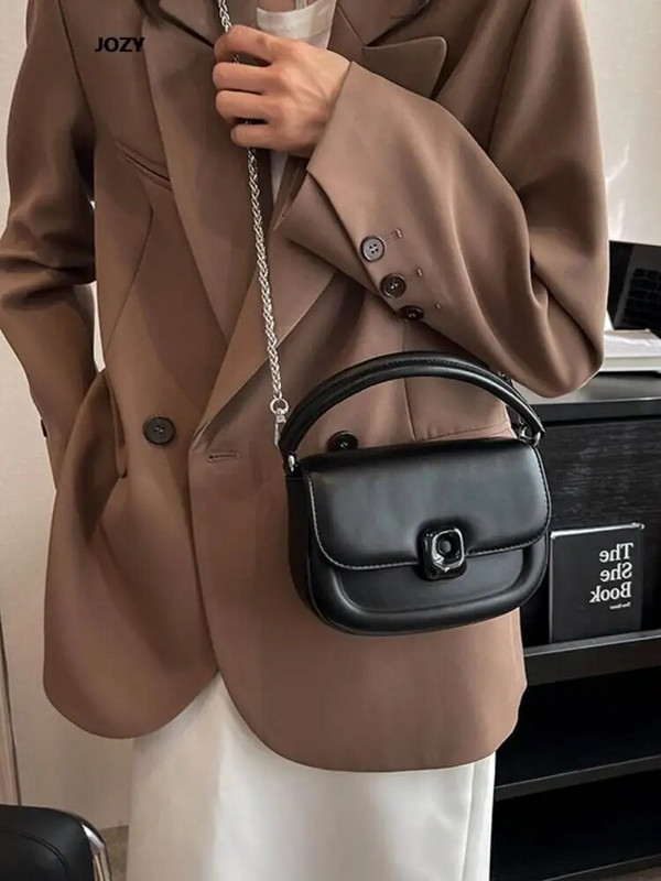 Nove raznobojne torbe na rame jednostavnog stila Luksuzne dizajnerske modne lančane kožne torbe preko ramena 2023. za žene