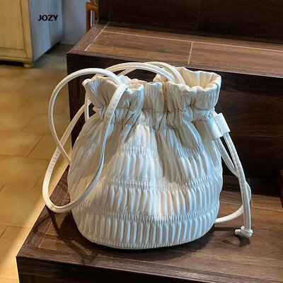 Bucket torbe preko ramena Ležerne ljetne luksuzne dizajnerske jednobojne za žene Jednostavan stil Male torbe na rame 2023. Trendovska svestrana torbica