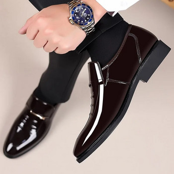 Мъжки бизнес лачени обувки Есен Зима Мъжки нови обувки с приплъзване с остри пръсти Официално облекло с ниска горна част Големи размери Кожени обувки