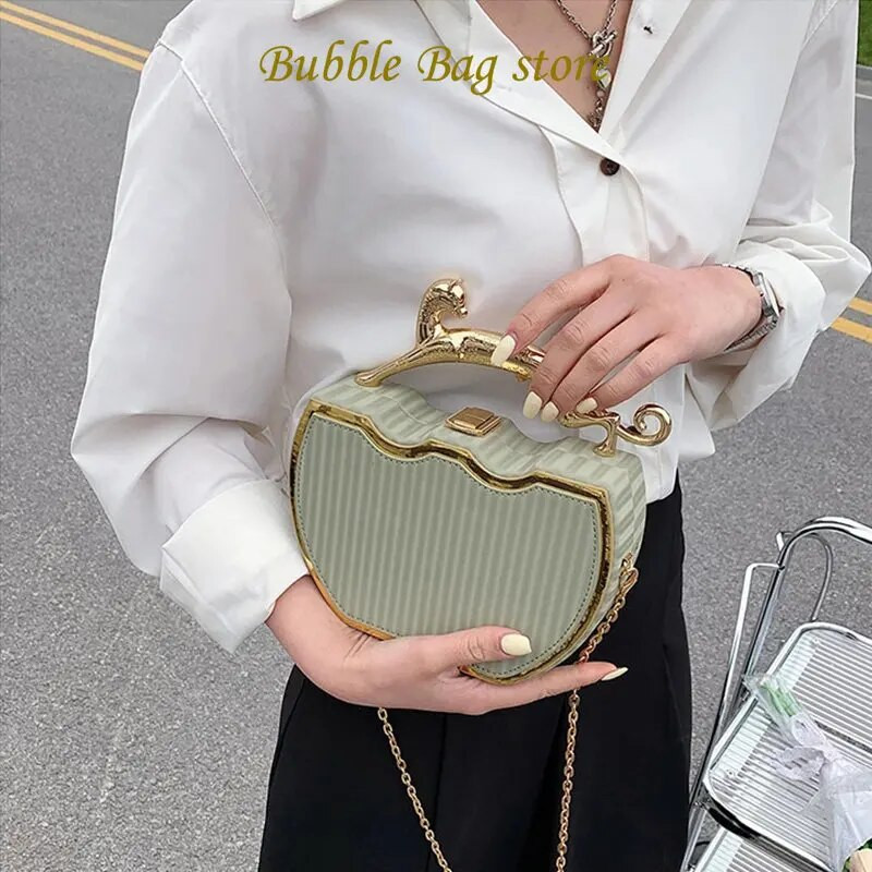 Moteriška prabangi dizainerio juostelėmis marginta moteriška rankinė Madinga grandinėlė Crossbody Bag Box Tote 2023 Vasaros nauja moteriška piniginė ant peties