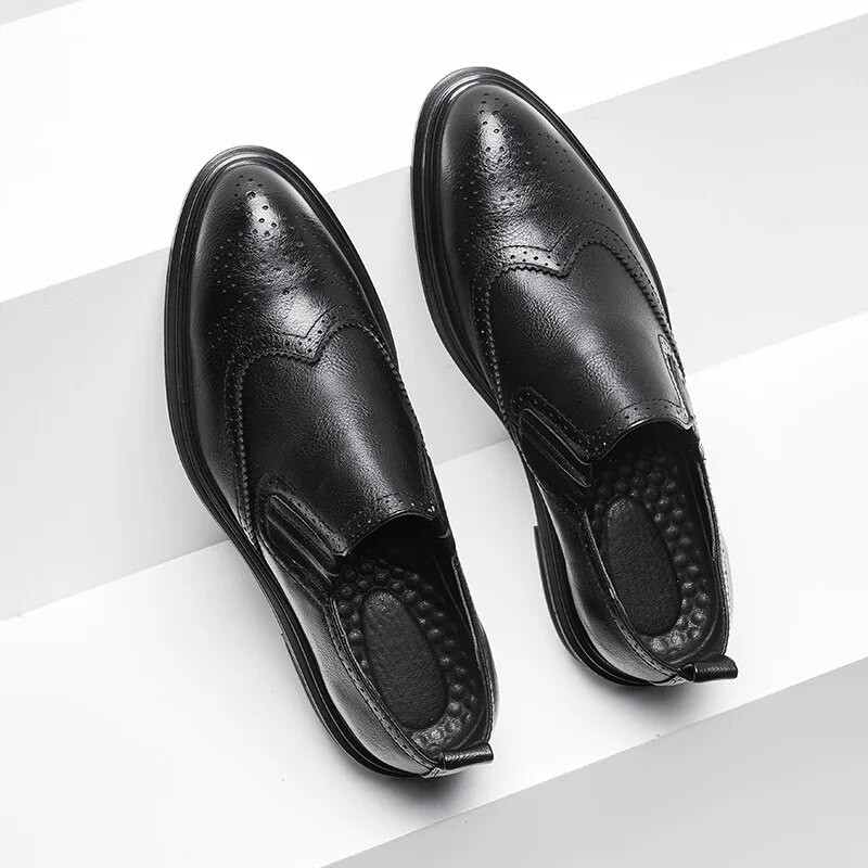 Talijanske muške svečane cipele Slip on Brogue kožne cipele za muškarce, veće veličine, špic prsti, poslovne, ležerne, svečane muške cipele za vjenčanje