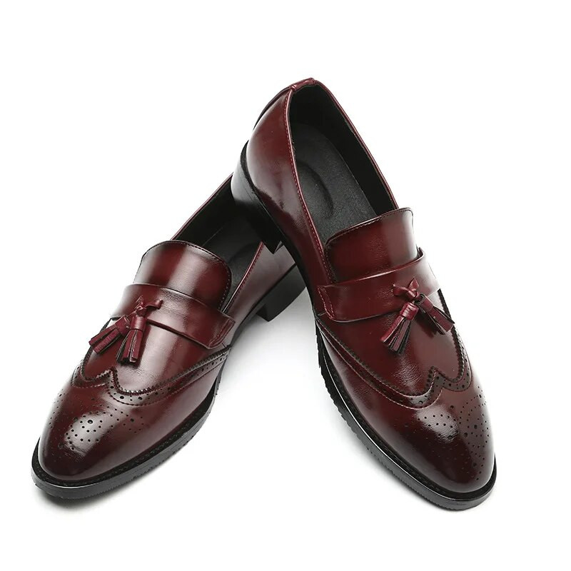 Κλασικά ανδρικά Tassel Loafer Παπούτσια Δερμάτινα Oxfords Slip σε μυτερά, casual νυφικά παπούτσια για άντρες Fashion Brogue παπούτσια