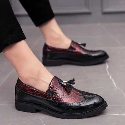 Modes apavi Biroja apavi vīriešiem Ikdienas apavi Elpojoši ādas apavi Braukšana Mokasīni Ērta Slip on 2022 Trīskrāsu