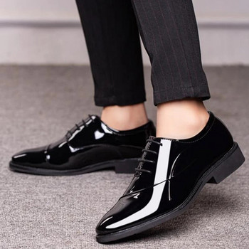 PU лачени кожени обувки за мъже Oxfords с връзки Мъжки обувки за сватбено тържество Офис работни обувки Елегантни дизайнерски маркови обувки за мъже