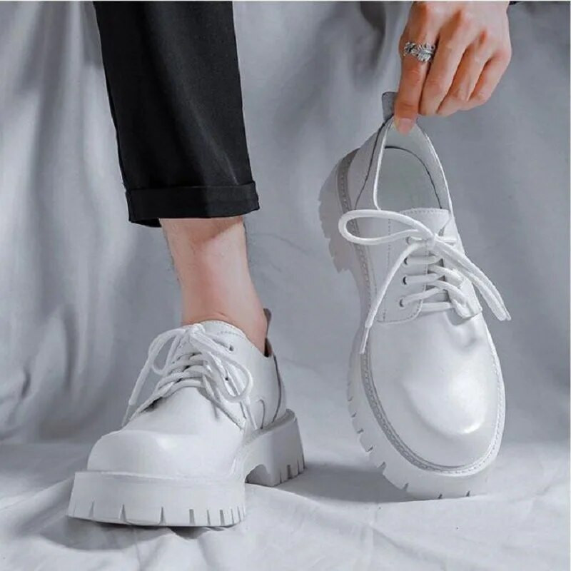 Muške kožne ležerne cipele s platformom Crno-bijele vintage muške svečane cipele na vezanje Poslovne oxfordke Modne ravne cipele za vjenčanje 1AA49