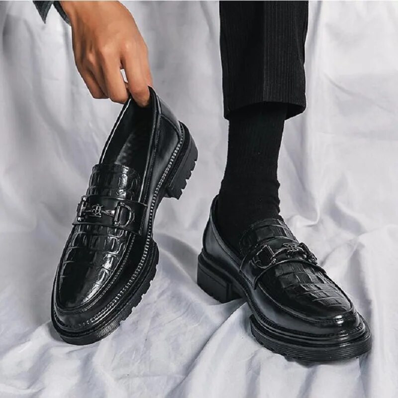 Vyriški Oksfordo batai Odiniai laisvalaikio batai Vyriški batai Patogūs oficialūs batai Verslo ofiso Proginės suknelės Batai 38-45 1AA56