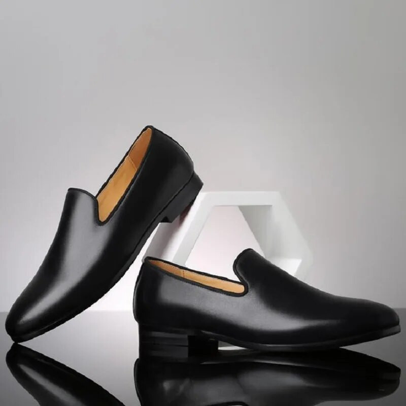 Loafers Vyriški užsegami smaili zomšiniai tingūs juodi mėlyni kvėpuojantys rankų darbo suknelės batai vyrams Da024