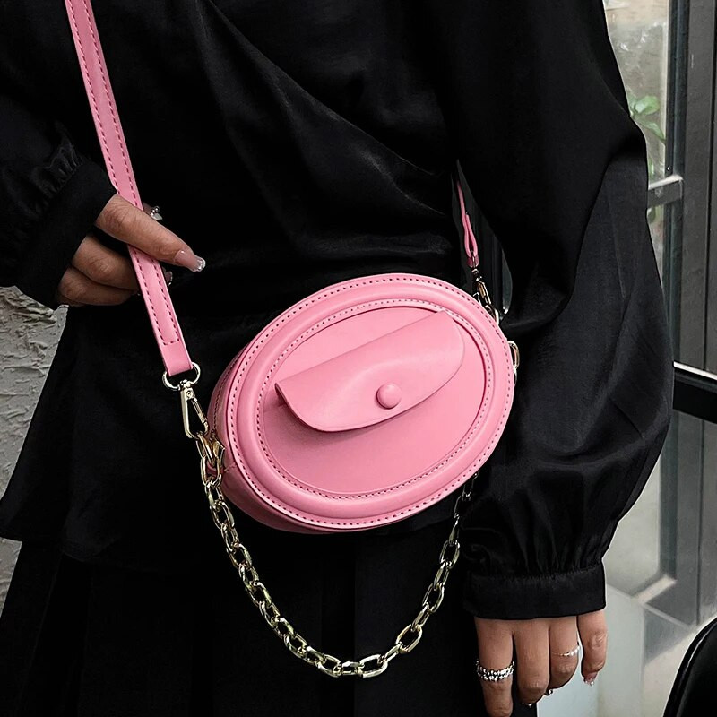 Vasaros mini nauja grandinė madinga rankinė Prabangaus dizaino universalūs odiniai skersiniai krepšiai, 2023 m. atsitiktinis mados mažas petys moterims