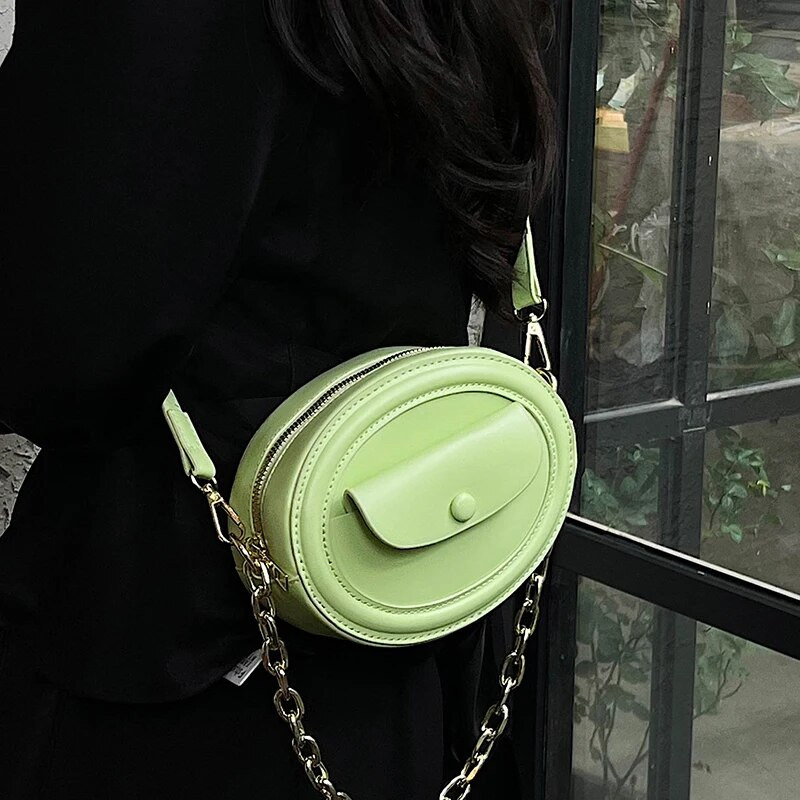 Vasaros mini nauja grandinė madinga rankinė Prabangaus dizaino universalūs odiniai skersiniai krepšiai, 2023 m. atsitiktinis mados mažas petys moterims