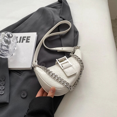 LEFTSIDE Crossbody kotid naistele, 2023. aasta trend, uus Korea mood, hõbedane PU-nahast minikäekotid, sadula-kaenlaaukott