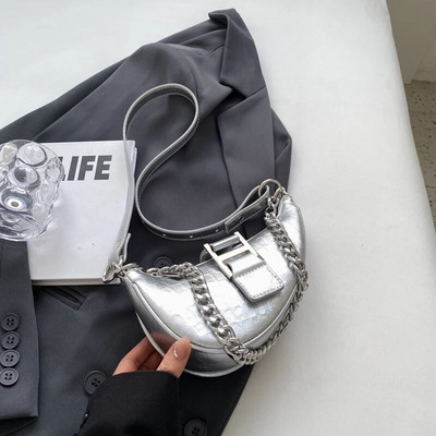 LEFTSIDE Crossbody kotid naistele, 2023. aasta trend, uus Korea mood, hõbedane PU-nahast minikäekotid, sadula-kaenlaaukott