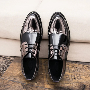 Κλασικά ανδρικά δερμάτινα παπούτσια Brogue Flat για άντρες Φόρεμα πάρτι Επίσημο Γαμήλιο χορό της Οξφόρδης Ανδρικά παπούτσια που ταιριάζουν zapatos de novio