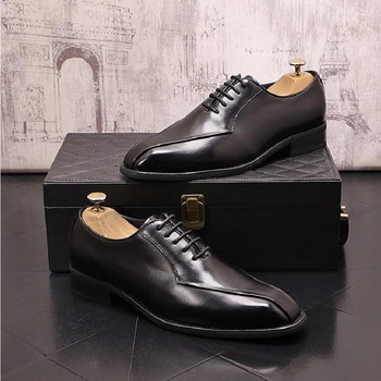 Мъжки остри кожени обувки Модни мъжки обувки с връзки Британски стил Бизнес обувки Младежки единични обувки 1AA15