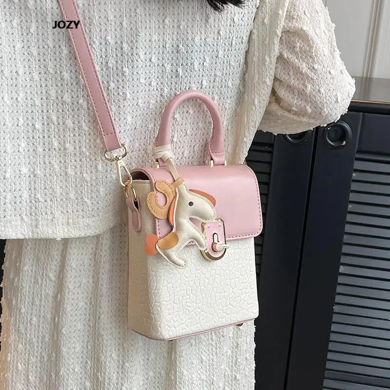 Mitmekülgne luksuslik disainer uus Crossbody kotid armas vabaaja mood mobiiltelefon väike käekott 2023 lihtsas stiilis õlg naistele