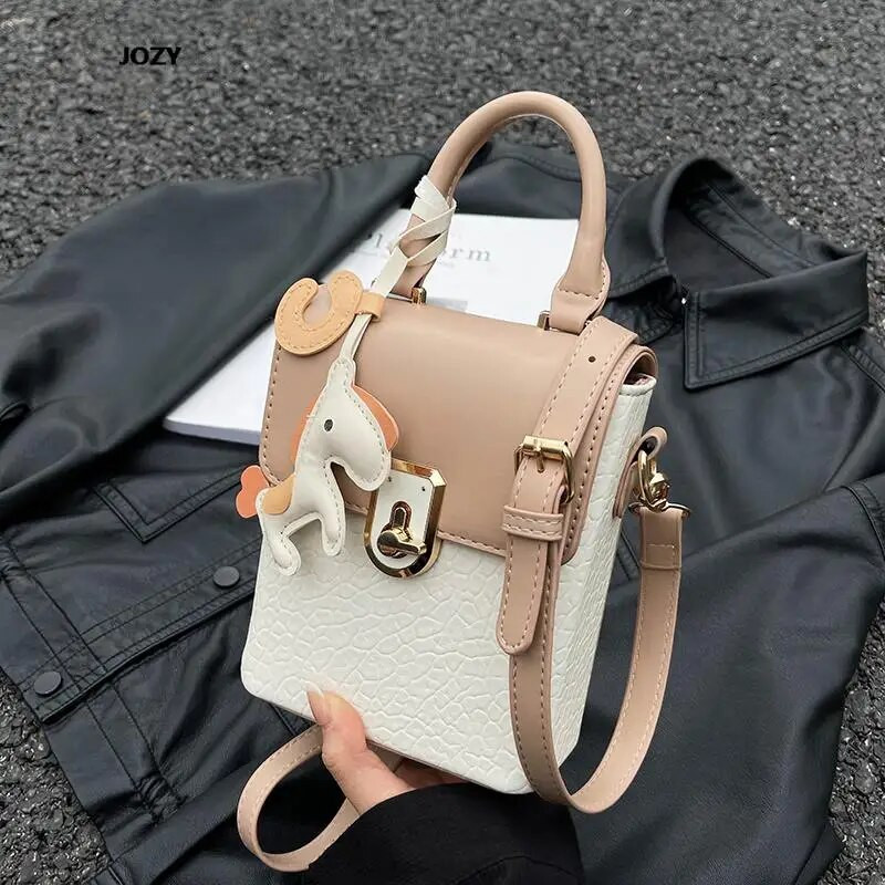 Mitmekülgne luksuslik disainer uus Crossbody kotid armas vabaaja mood mobiiltelefon väike käekott 2023 lihtsas stiilis õlg naistele