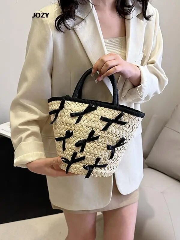 Didelės talpos šiaudų austo kibiro rankinė moterims Mielas prabangus dizainas, naujas piniginė, vasaros atostogos, 2023 m. Įprasta madinga moteriška piniginė