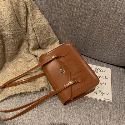 „Xiuya“ vintažiniai moteriški pečių krepšiai, 2022 m. rudens „Trendyol“ japoniškas kietos PU odos krepšys, moteriškas portfelis