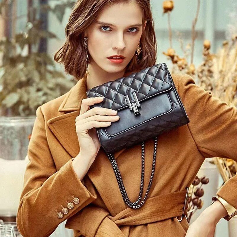 Fashion Bag 2023 Νέα γυναικεία αλυσίδα Τσάντες Τσάντες Crossbody Δερμάτινη τσάντα ώμου Γυναικεία Μικρή τετράγωνη τσάντα γυναικεία πορτοφόλι πολυτελείας