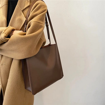 Jauna dizainera augstas kvalitātes sieviešu plecu soma Ādas rokassomiņa Lielas ietilpības vienkrāsainas sieviešu somas pircēju kurjera soma