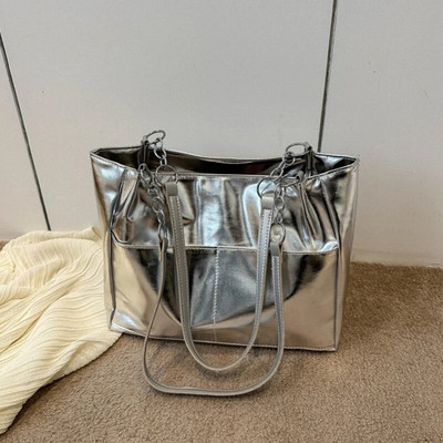 Γυναικείες γυναικείες τσάντες 2023 Νέες τσάντες ώμου μεγάλης χωρητικότητας Υφή φωτεινές δερμάτινες τσάντες τσάντες με αλυσίδα Κομψές τσάντες