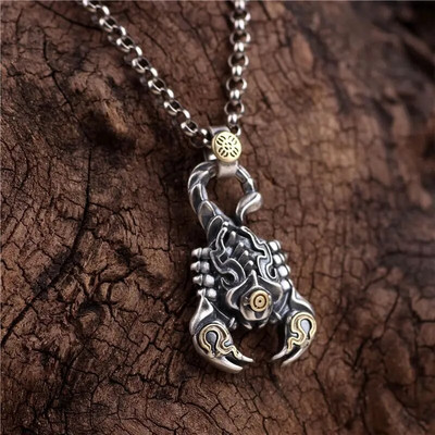 Filmų aksesuarai Karibai Akg Piratai Actekų aukso spalvos monetų karoliai Retro kaukolės pakabukas punk hiphopo karoliai