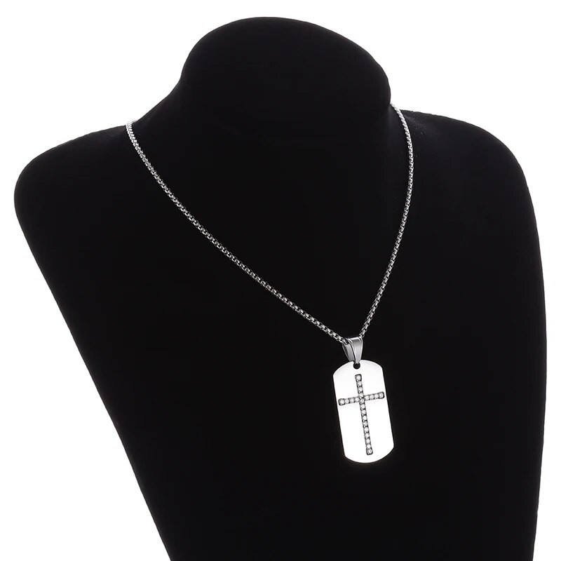 Pánsky módny vojenský zirkónový kríž z nehrdzavejúcej ocele lesklý prívesok náhrdelník kresťanský amulet šperky katolícky Ježiš náhrdelník
