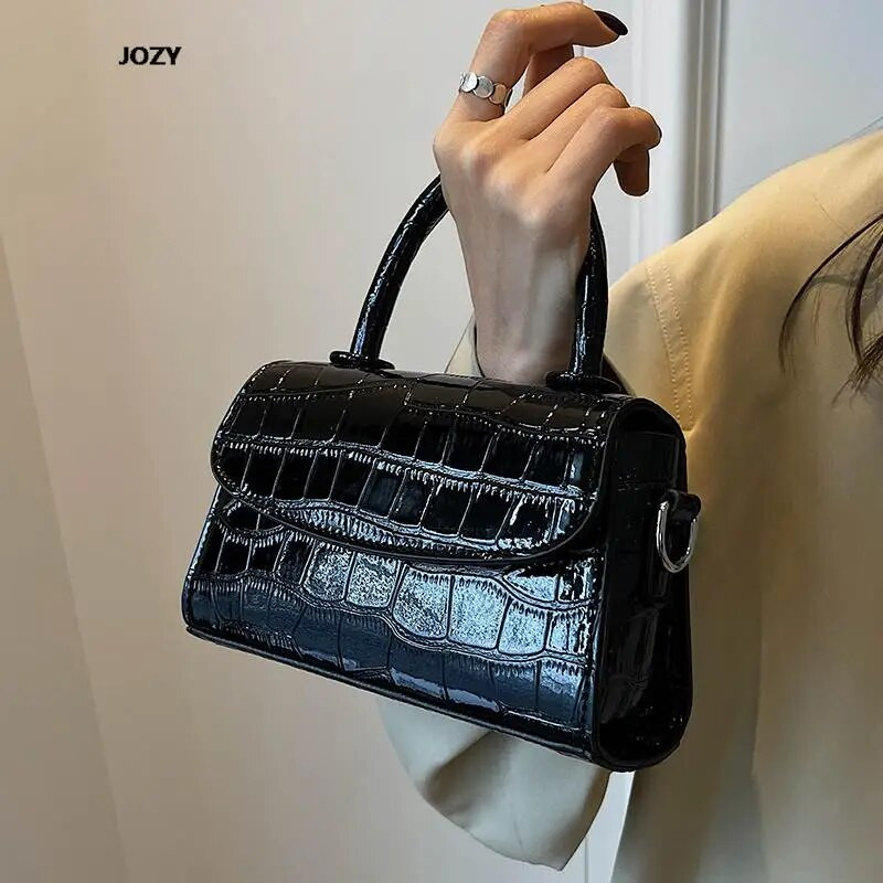 Moterims Laisvalaikis Naujos 2023 m. mažos rankinės Prabangios dizainerio vasaros universalus skersinis krepšys Madingas pečių PU oda, paprastas stilius