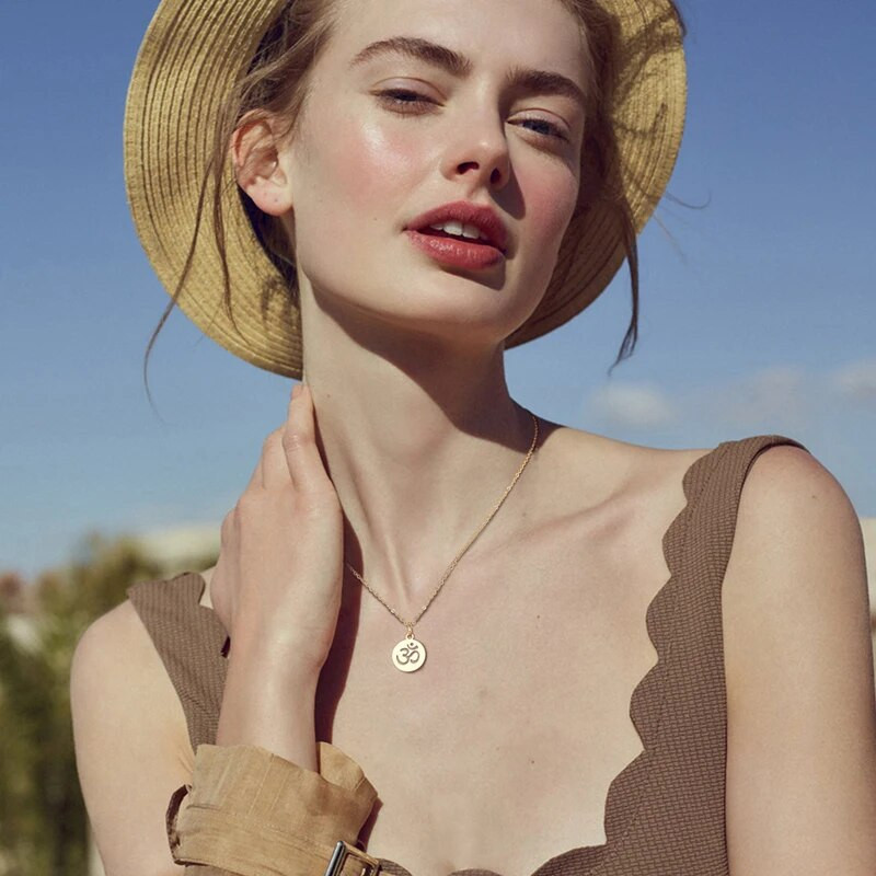 Vnox απλά περιστασιακά κολιέ για άνδρες Γυναικεία, μενταγιόν από γεωμετρικό φτερό από ανοξείδωτο ατσάλι για κέρματα, μινιμαλιστικό κολάρο Unisex