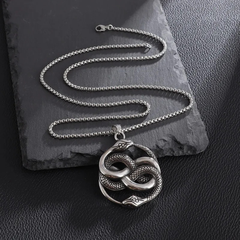 Punk Dvigubas Ouroboros Pakabukas Gotikinis Gyvūnų Viper Kaklo papuošalai Vyrų asmenybės tendencijų vakarėliui papuošalai