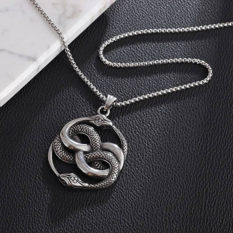 Punk Dvigubas Ouroboros Pakabukas Gotikinis Gyvūnų Viper Kaklo papuošalai Vyrų asmenybės tendencijų vakarėliui papuošalai