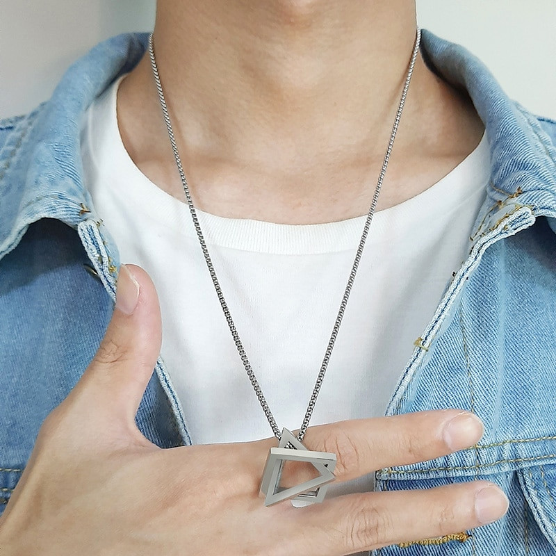 Vnoxi lihtsad blokeerivad ruudukujulised kolmnurksed ripatskaelakeed meestele, roostevabast terasest, moodsad trendikad geomeetrilised virnastavad tänavarõivad