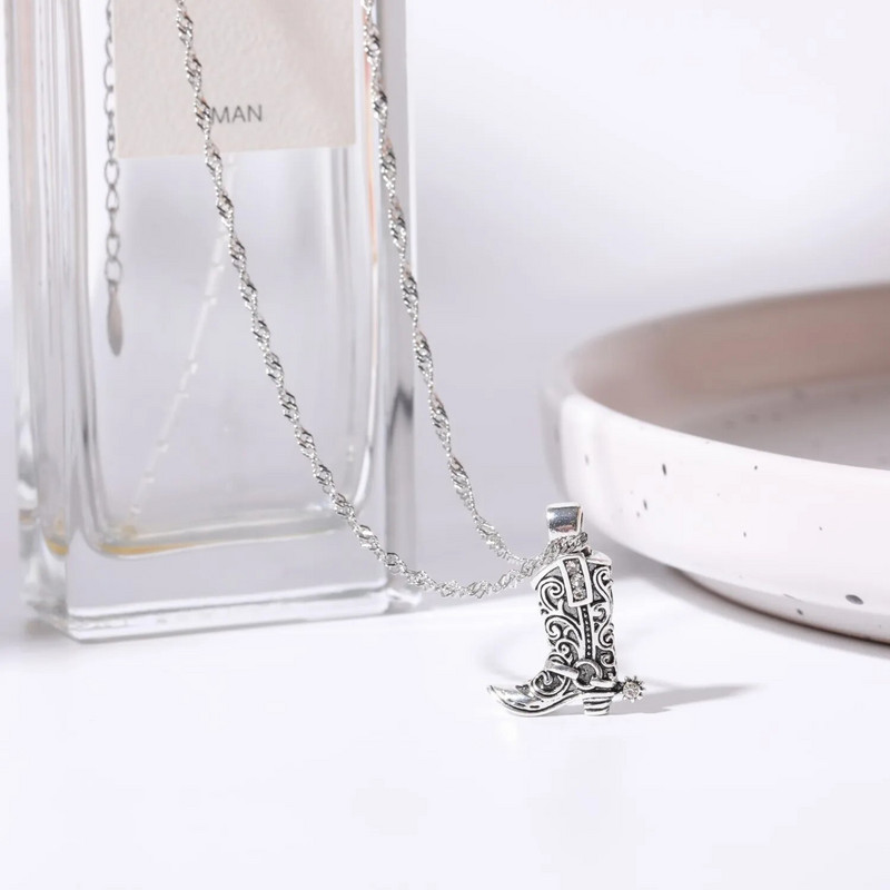 Hiphop retro vakarų kaubojų batai nerūdijančio plieno karoliai grandinės geometrinės apykaklės karoliai, skirti Cowgirl šaunioms papuošalų dovanoms