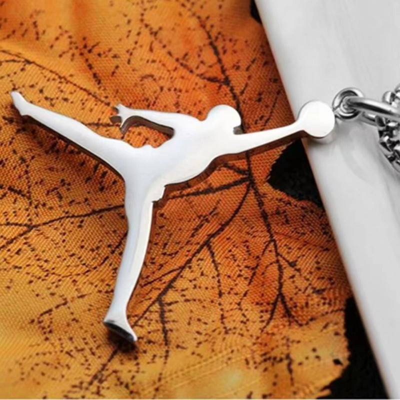 Krepšinio pakabukas plieno spalvos hiphopo madingi sportiniai titano plieno karoliai vyriški ir moteriški megztinių grandinėlė išskirtinis gimtadienis