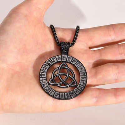 Κολιέ Vnox Rock Punk Norse Viking για άνδρες, ρετρό ανοξείδωτο ατσάλι Nordic Rune Talisman Κρεμαστό κόσμημα Δώρα για άνδρες