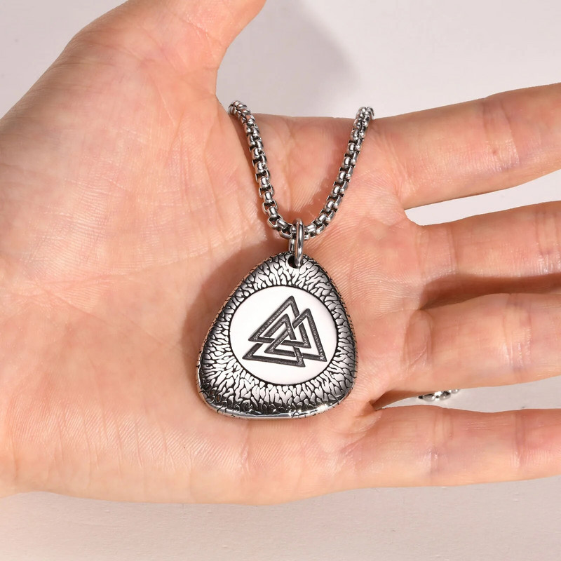 Κολιέ Vnox Rock Punk Norse Viking για άνδρες, ρετρό ανοξείδωτο ατσάλι Nordic Rune Talisman Κρεμαστό κόσμημα Δώρα για άνδρες