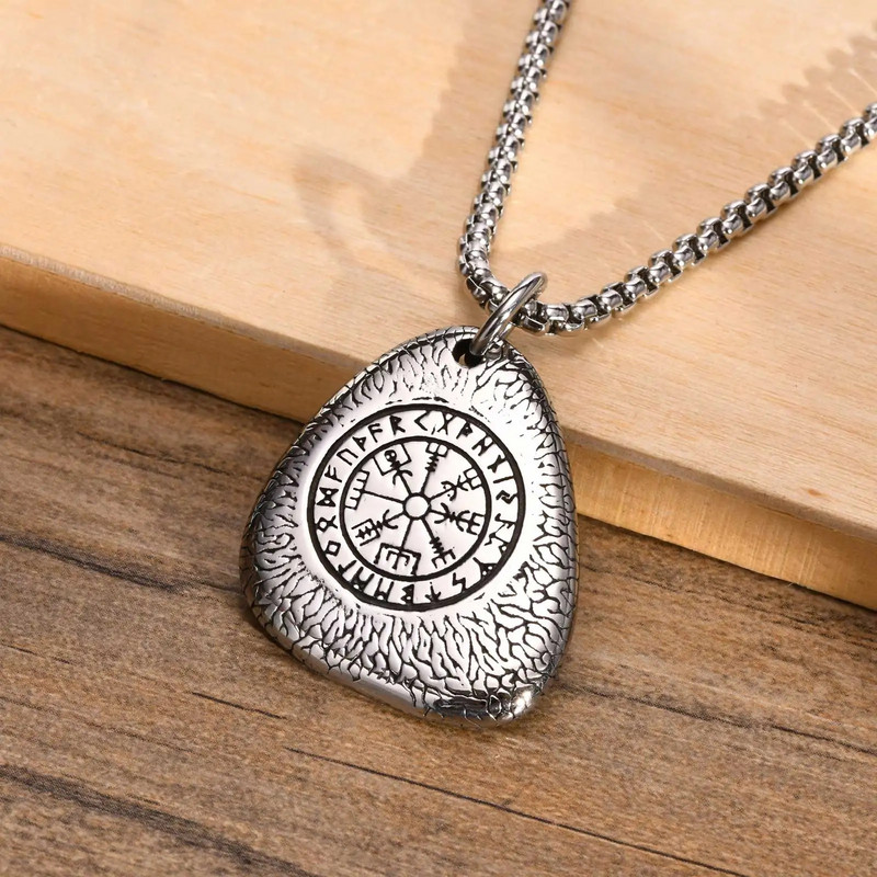 Κολιέ Vnox Rock Punk Norse Viking για άνδρες, ρετρό ανοξείδωτο ατσάλι Nordic Rune Talisman Κρεμαστό κόσμημα Δώρα για άνδρες