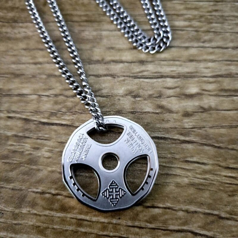 Roostevabast terasest Fitnessi hantli ripatsiga kaelakee kaaluplaadi kangiketi ripatsiga treeningkaelakee meestele ehted