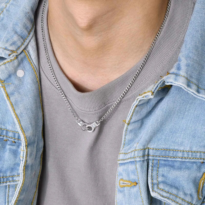 „Vnox Design“ antrankių karoliai vyrams, moterys, auksinės spalvos nerūdijančio plieno rankogalių pakabukas su kubietiška grandinėle, šauni unisex kaklo apykaklė