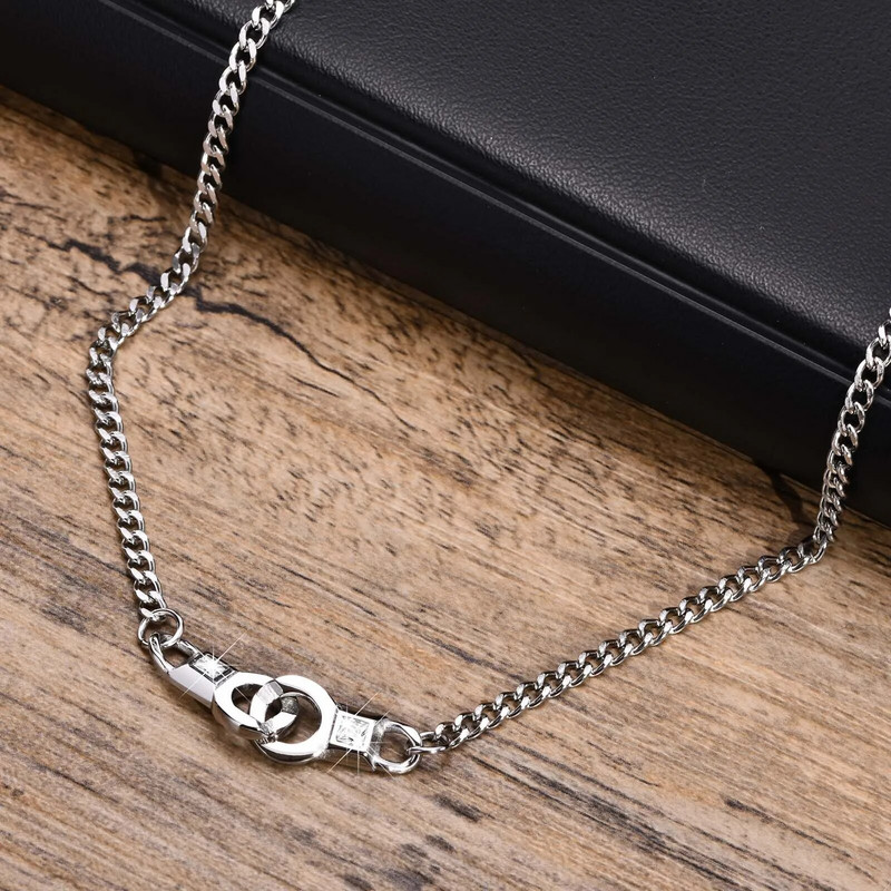 „Vnox Design“ antrankių karoliai vyrams, moterys, auksinės spalvos nerūdijančio plieno rankogalių pakabukas su kubietiška grandinėle, šauni unisex kaklo apykaklė