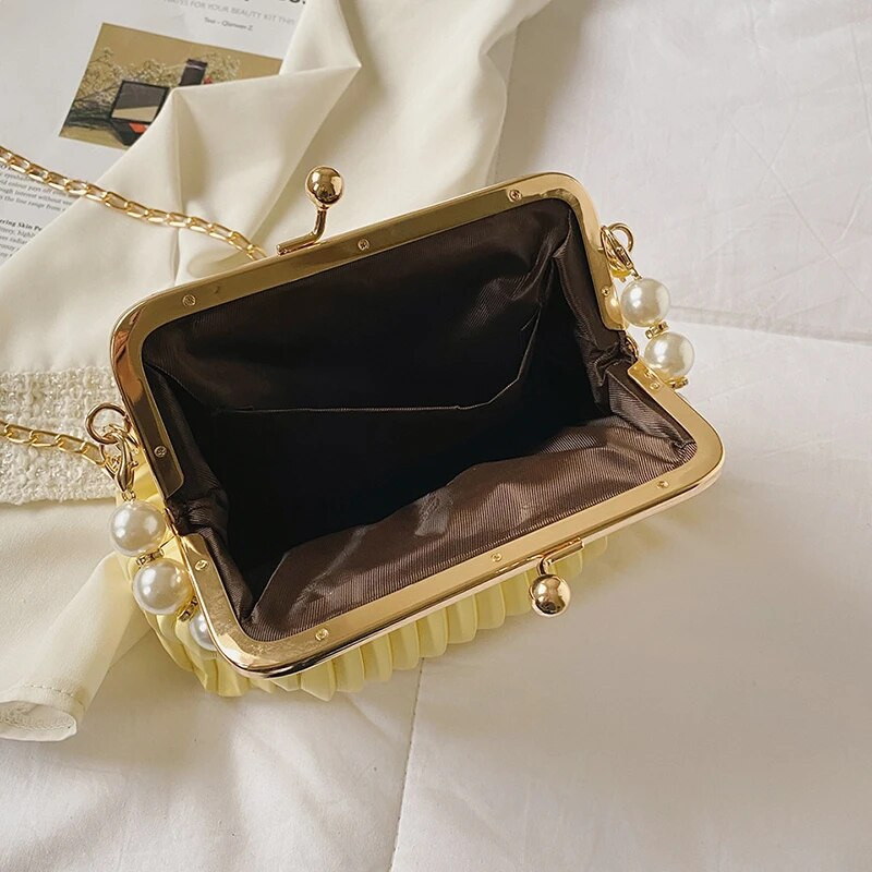 Madingi sulankstyti odiniai mini pečių krepšiai, moteriški perlų grandinės viršutiniai sankabos krepšiai, spaustukai, skersiniai krepšiai piniginė Prekės ženklo dizaino moteriška rankinė