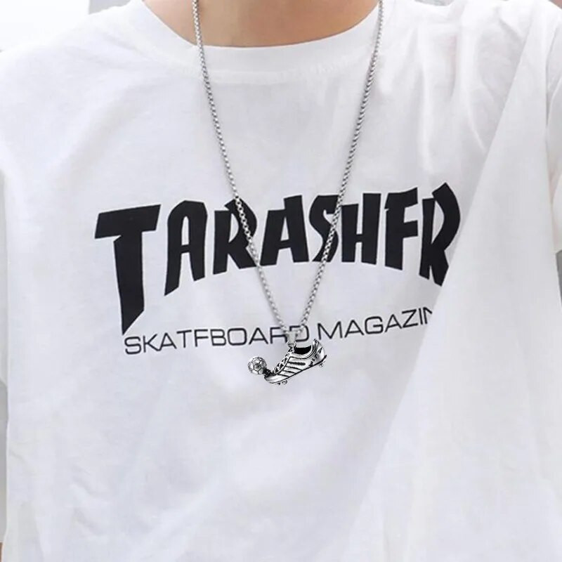 Sportiniai bateliai, futbolo kaklo papuošalai, vyriškas kaklo pakabukas