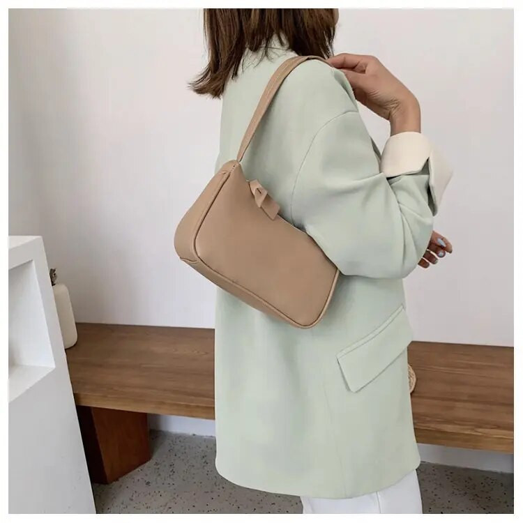 Käepidemega kott Naiste retrokäekott PU-nahast õlakott Kaenlaalusest Vintage ülemise käepidemega kott Naistele Väike abaksillaarne kott naistele