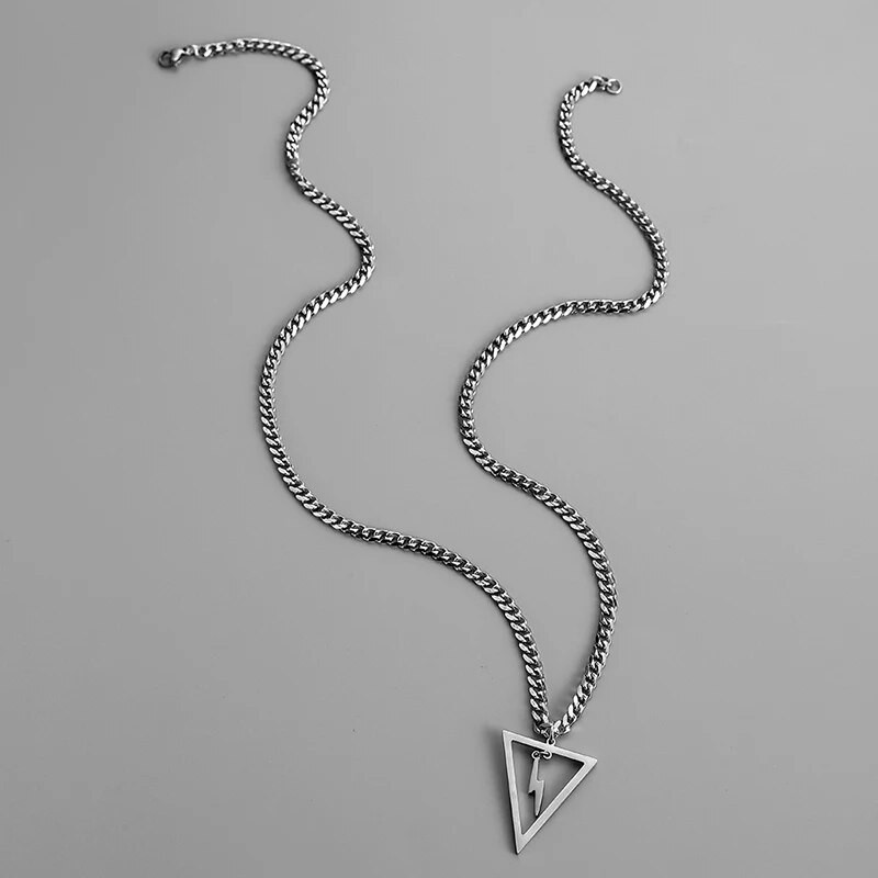 Punk vyriški trikampiai kaklo pakabukai žaibiški atsitiktiniai nerūdijančio plieno vyriški INS populiarūs hiphopo madingi papuošalų priedai