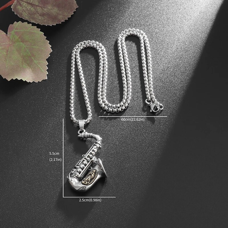 Vintage saksofoni kaelakee, graveeritud Neitsi Maarja kuju ripats katoliku ehted meestele naiste punkrokk kaelakee