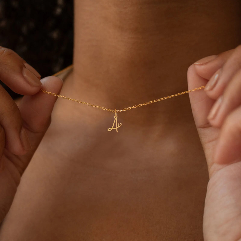 Vnox Initial κολιέ για γυναίκες κορίτσια, μενταγιόν 26 γραμμάτων AZ, κολιέ με αλυσίδα Alphabet Charm, Κομψό Κολάρο Boho